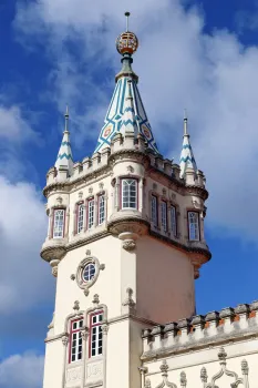 Rathaus von Sintra, Turm, Ostansicht