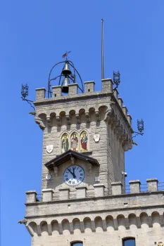Palazzo Pubblico, Uhrturm