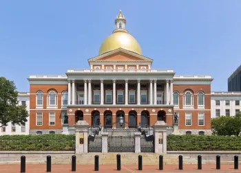Massachusetts State House, Südansicht